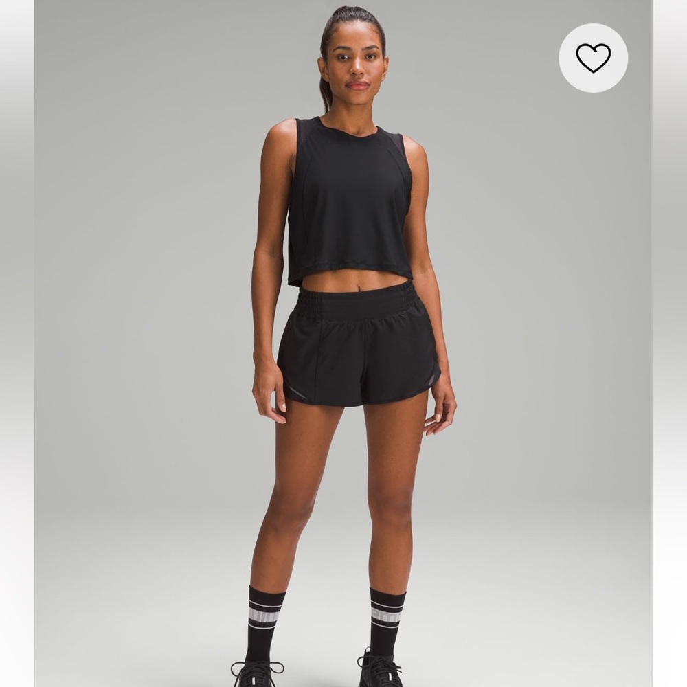 Lululemon Hotty Hot Shorts size 6 Tall